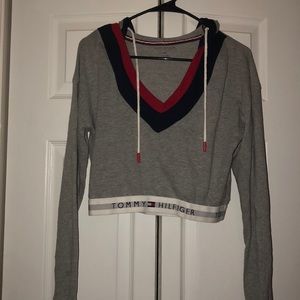 Tommy Hilfiger cropped hoodie